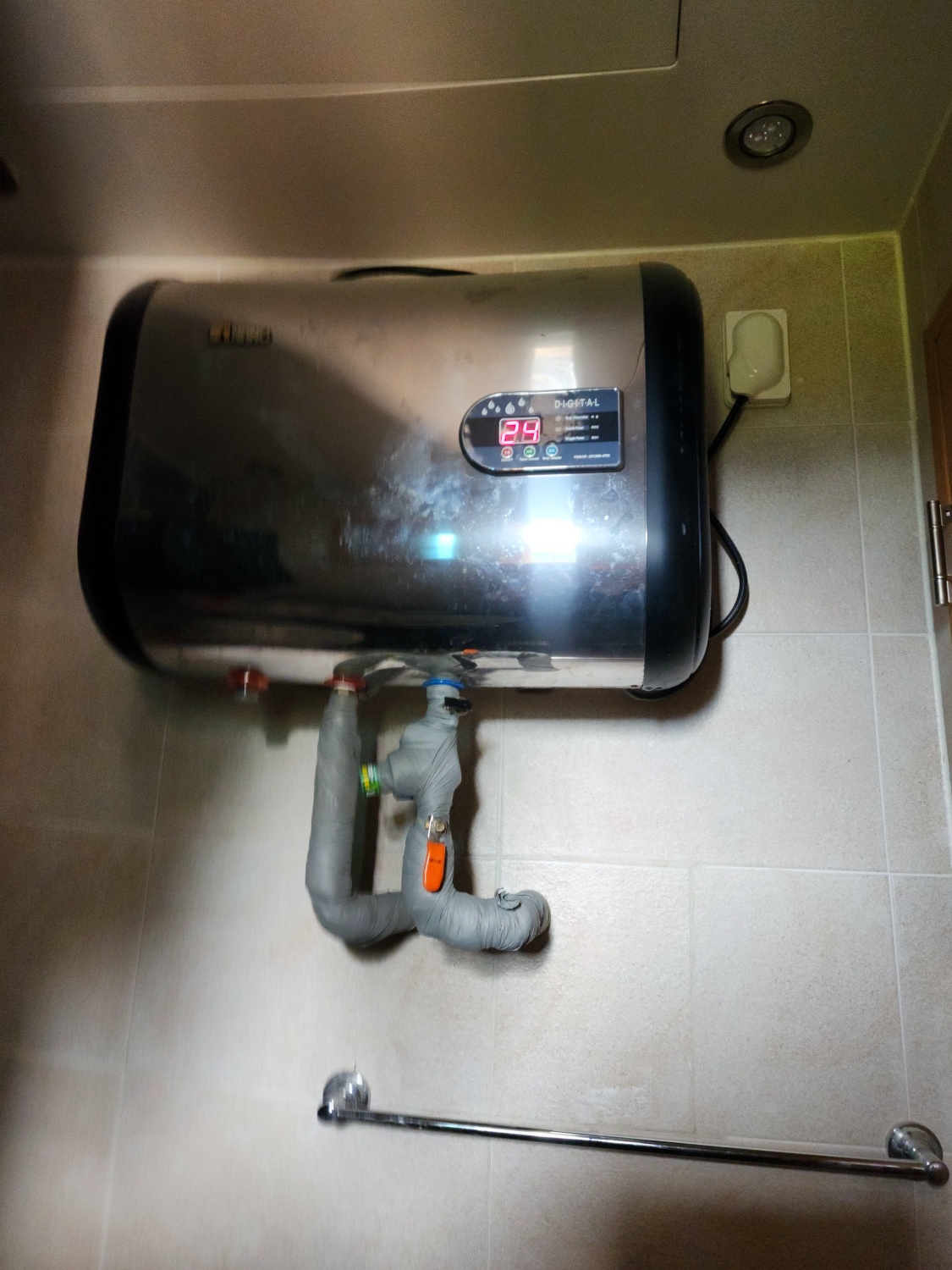 /user/g/gpmanneung/editor/2508/2964f36687fc97bd027ef3f30c38d86b_1756044972_704.jpg 이미지크게보기