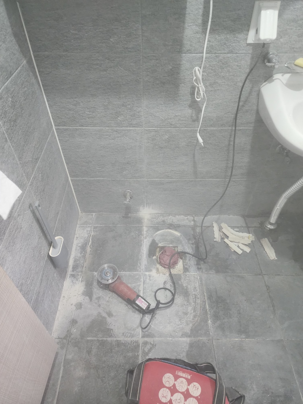 /user/g/gpmanneung/editor/2508/2964f36687fc97bd027ef3f30c38d86b_1756045264_1232.jpg 이미지크게보기