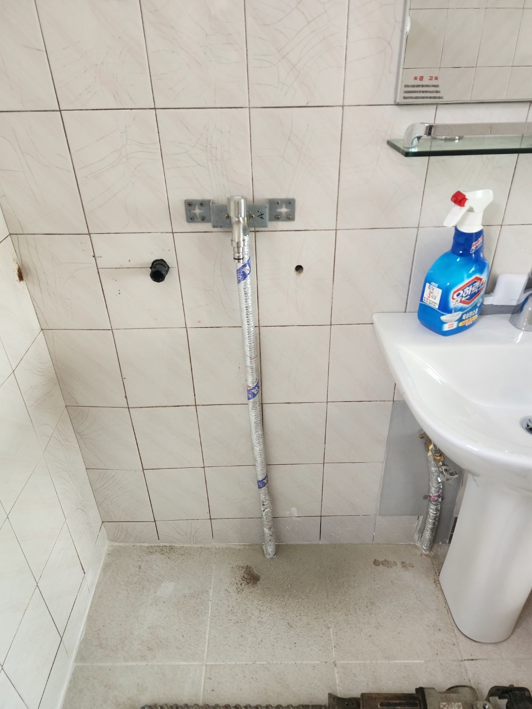 /user/g/gpmanneung/editor/2508/2964f36687fc97bd027ef3f30c38d86b_1756045511_2741.jpg 이미지크게보기