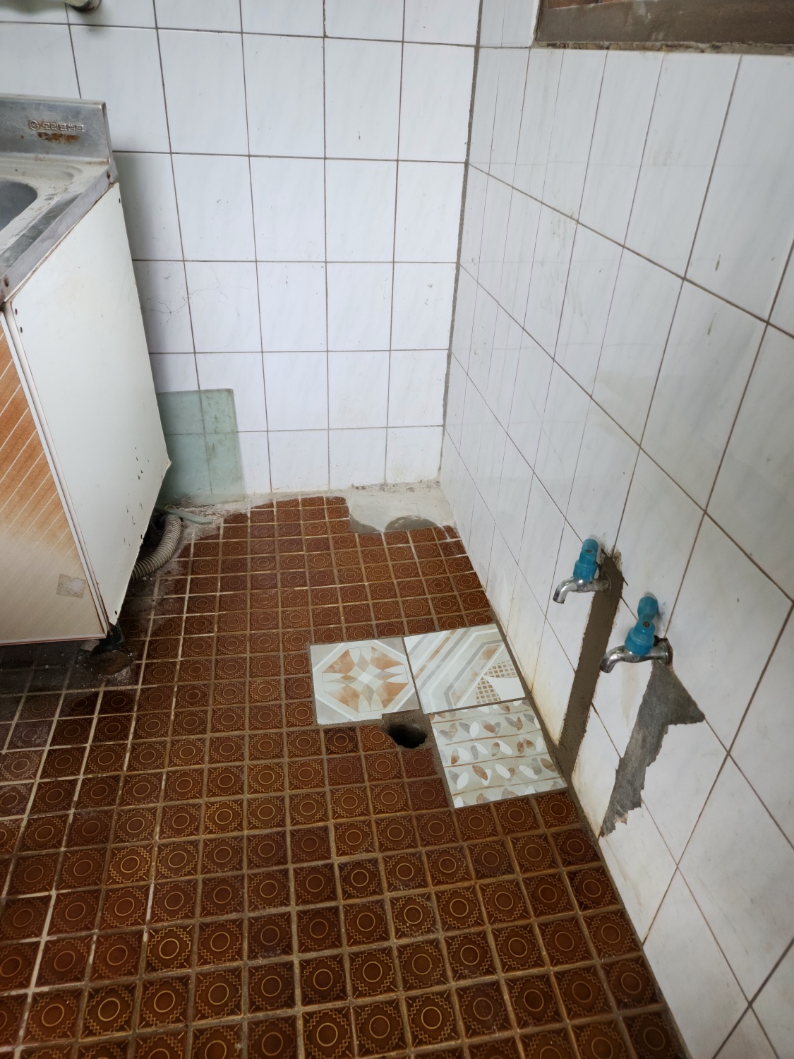 /user/g/gpmanneung/editor/2508/2964f36687fc97bd027ef3f30c38d86b_1756045580_1402.jpg 이미지크게보기