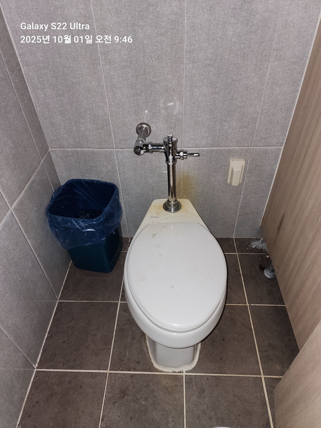 /user/g/gpmanneung/editor/2511/0de18772eb5dc0b9478ded7374d81066_1763434661_5858.jpg 이미지크게보기